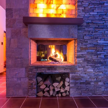 Luxury & Tia Maria Chalet Bansko