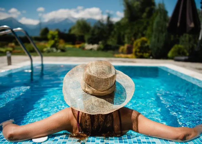 Luxury & Tia Maria With Private Villa